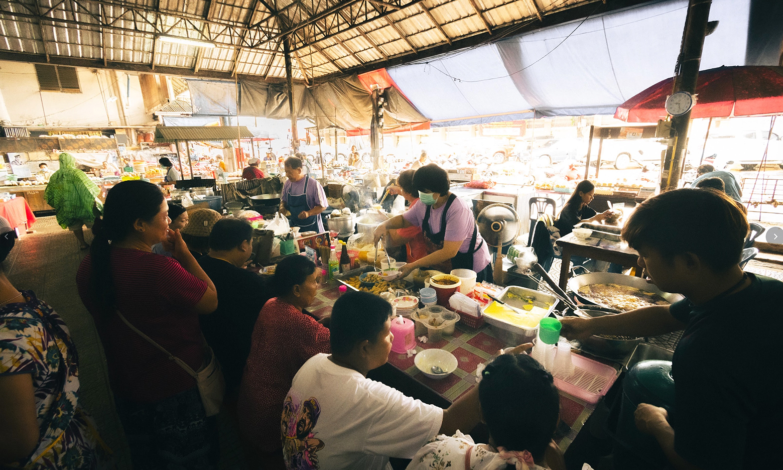 ตลาดสดสายหยุด